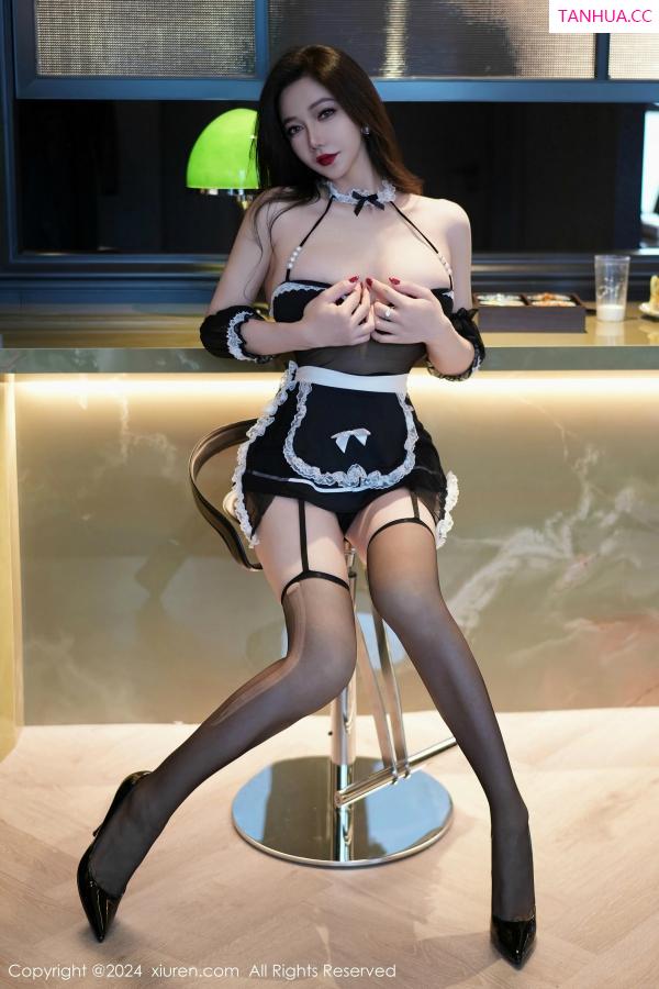   [XiuRen]高清写真图 2024.11.29 No.9523 心妍小公主 黑丝美臀第5张图片